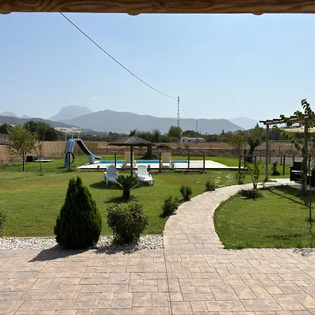 Valle De La Rosa Prado Del Rey
